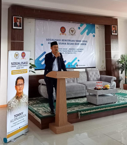 Sosialisasi KPPU dengan DPR di Institut Ummul Quro Al-Islami